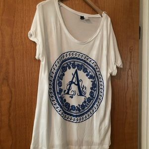 H&M Script A Initial Tee Large